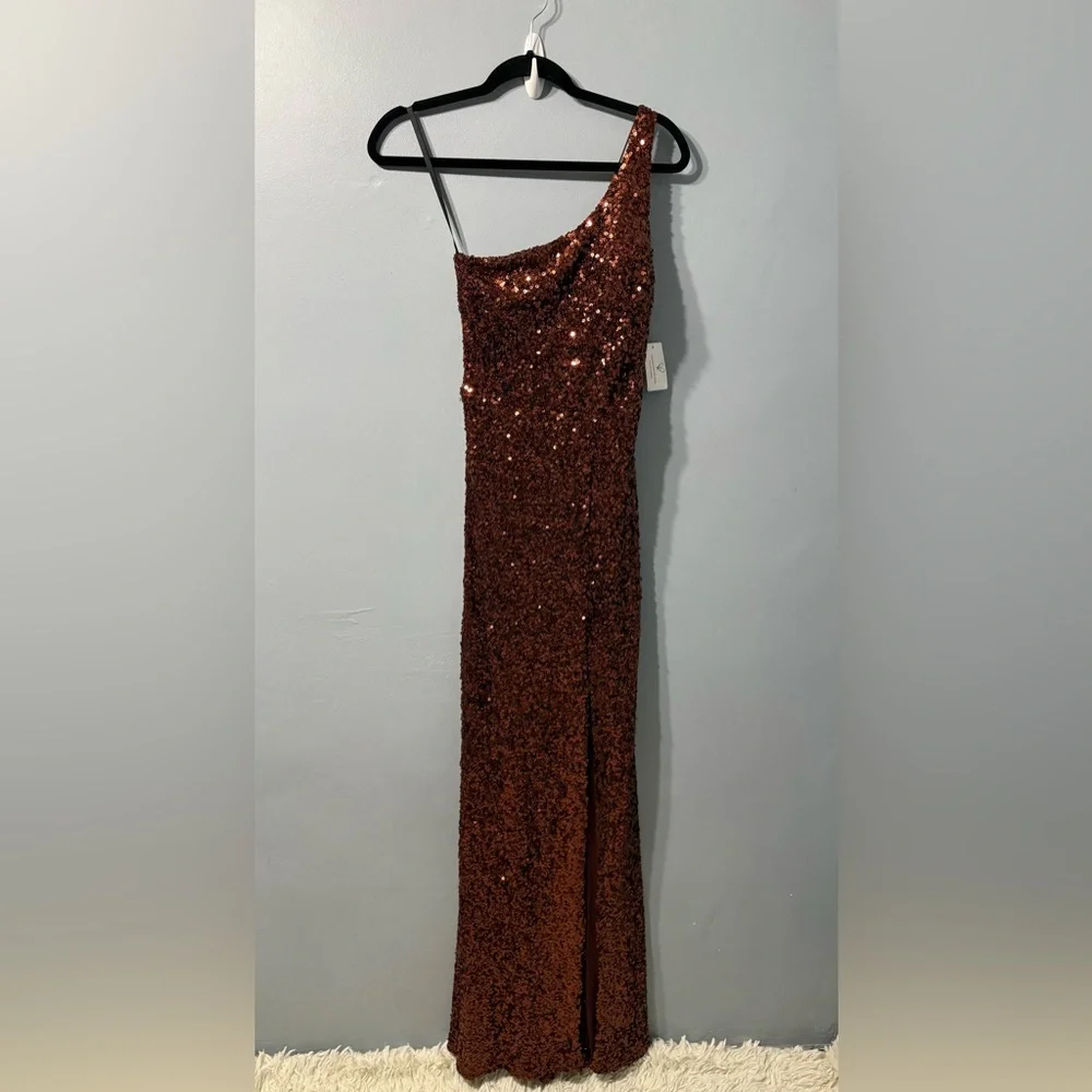 NWT Windsor Lyla Formal Sequined Floor Length Gown in Copper Women’s Size XS‎ - Picture 3 of 12